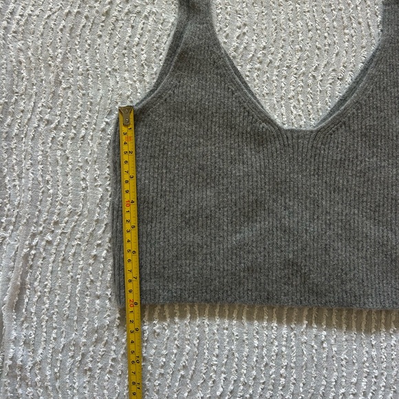 J Crew Cashmere Sweater Top Tank Top Crop Grey Gray Size XL Knit - Picture 9 of 10